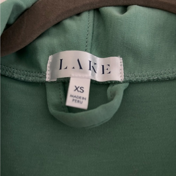 Pima Scallop Robe - Picture 7 of 7